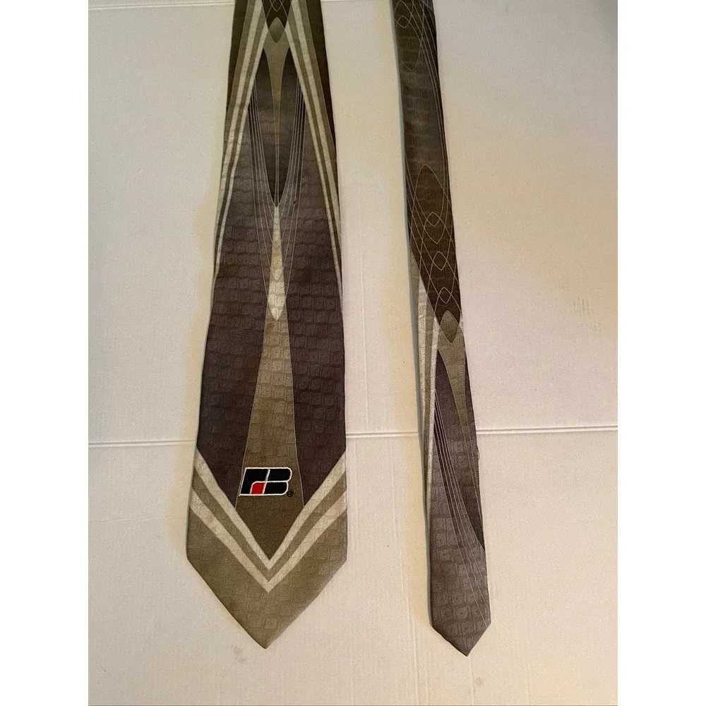 Alberto Zerra Rome New York Mens Tie Brown Geometric FB Logo Silk Blend 4 Inch